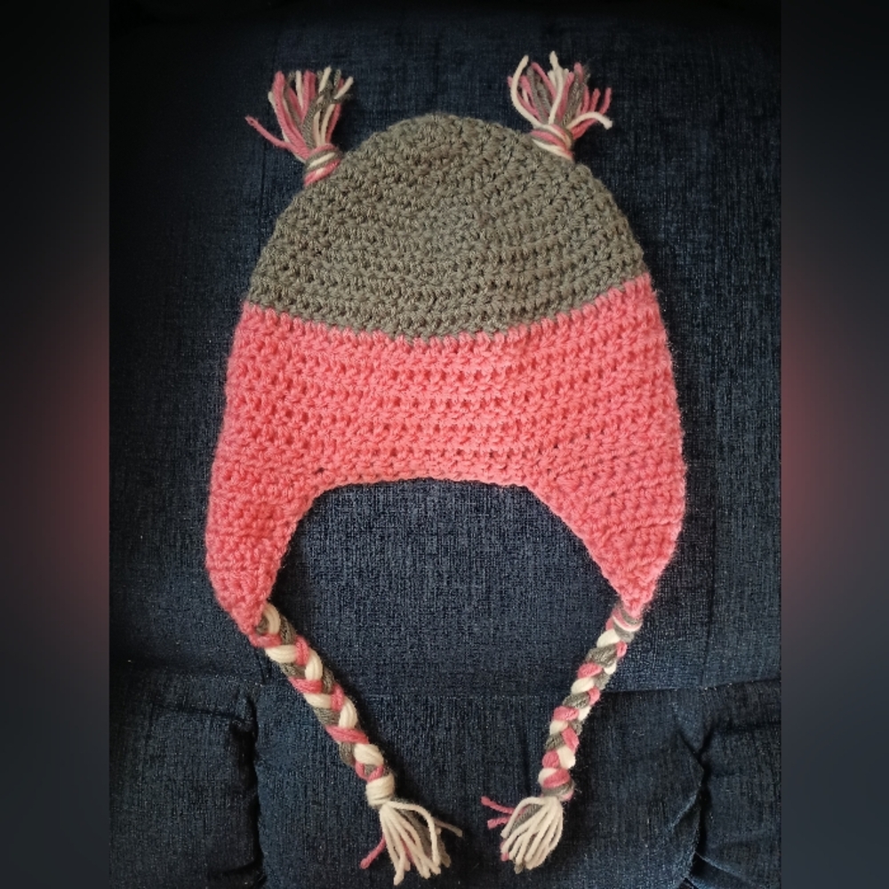 Handmade Owl Winter Hat Crochet Knit Pink Gray White Toboggan Adult Ladies Size - Picture 4 of 5
